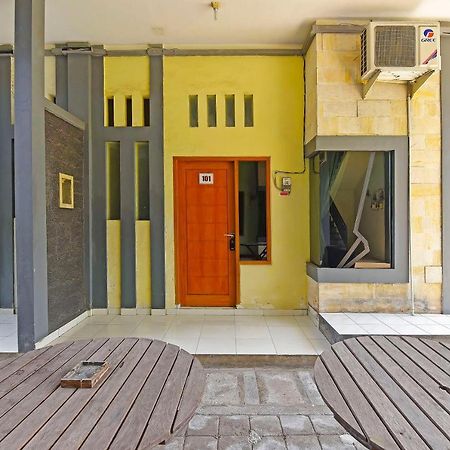 Super Oyo 91495 Hotel Indah Residence Ντενπασάρ Εξωτερικό φωτογραφία