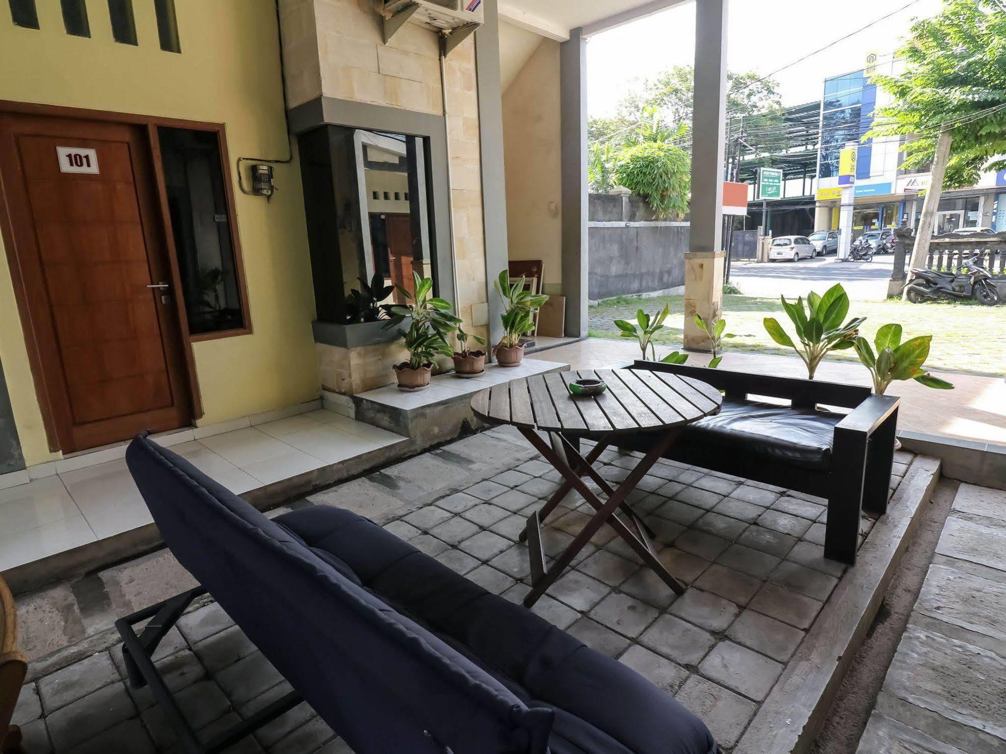 Super Oyo 91495 Hotel Indah Residence Ντενπασάρ Εξωτερικό φωτογραφία