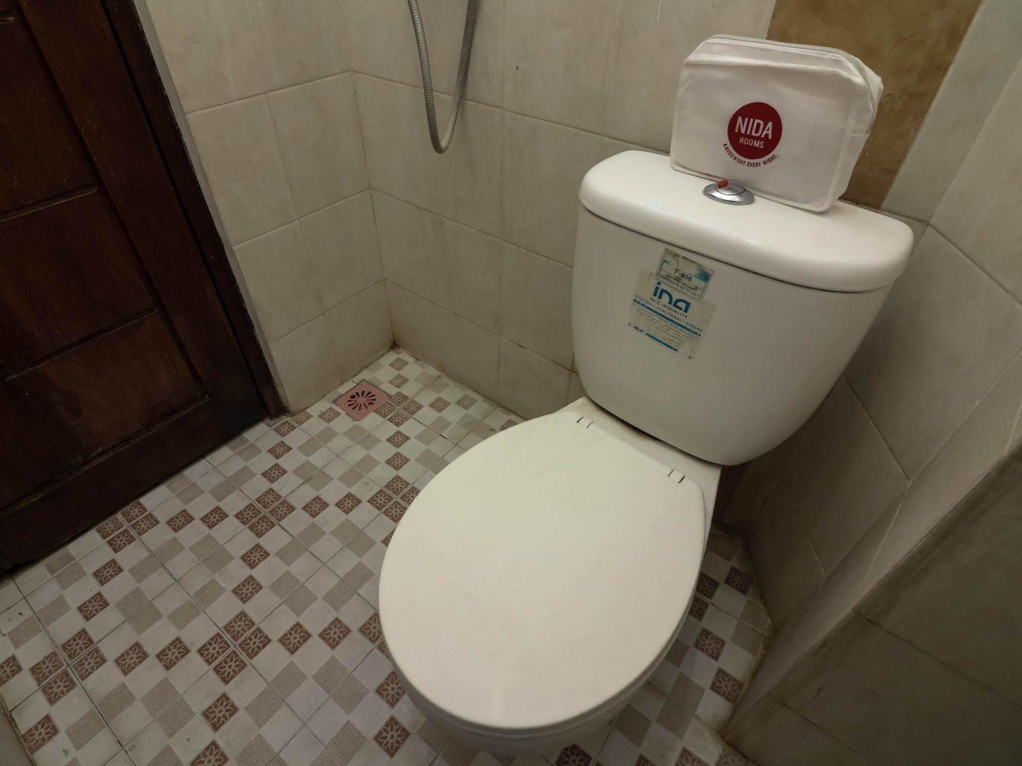 Super Oyo 91495 Hotel Indah Residence Ντενπασάρ Εξωτερικό φωτογραφία